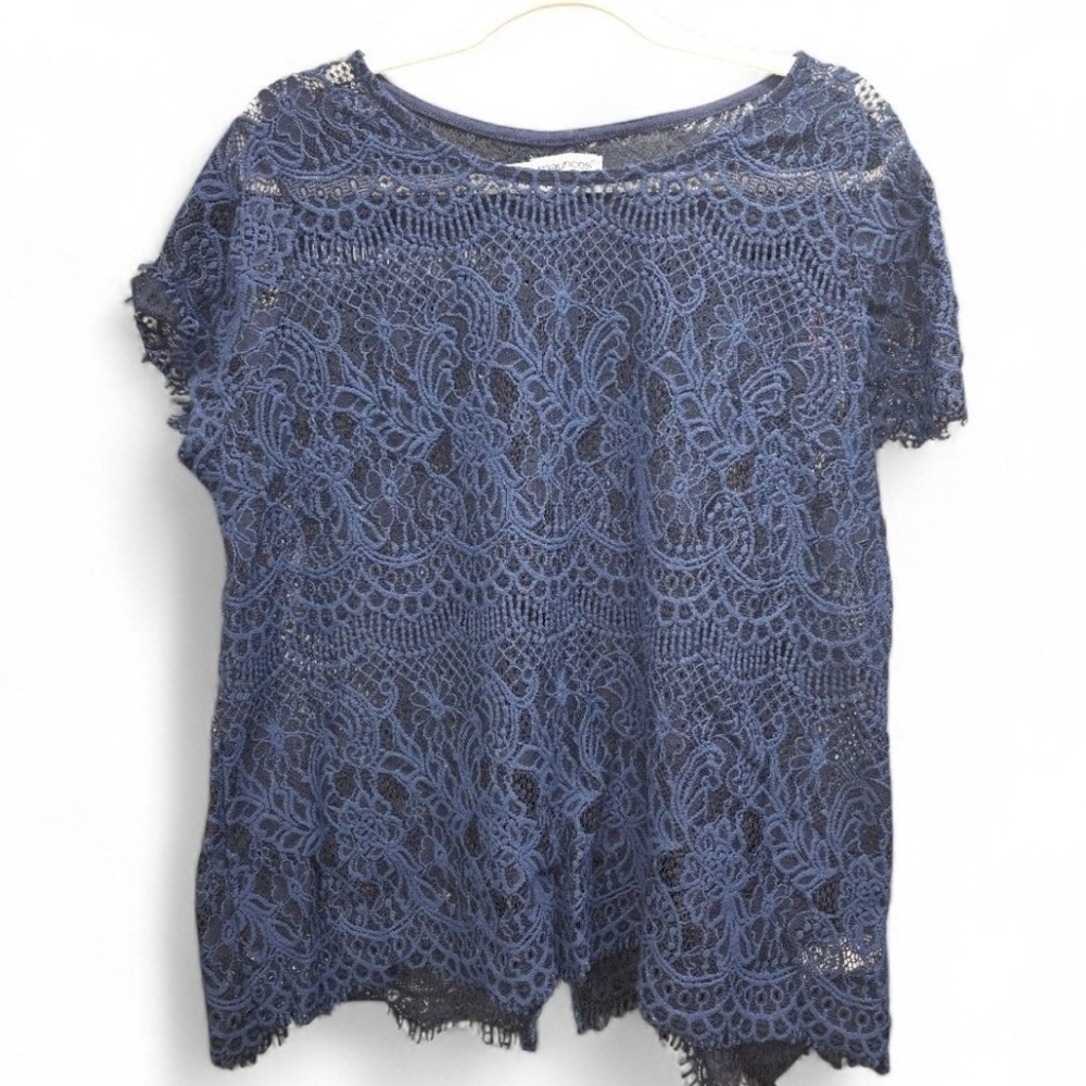 Maurices Open Knit Lace Overlay Navy Blue Short Sleeve Size 2X Crochet Boho